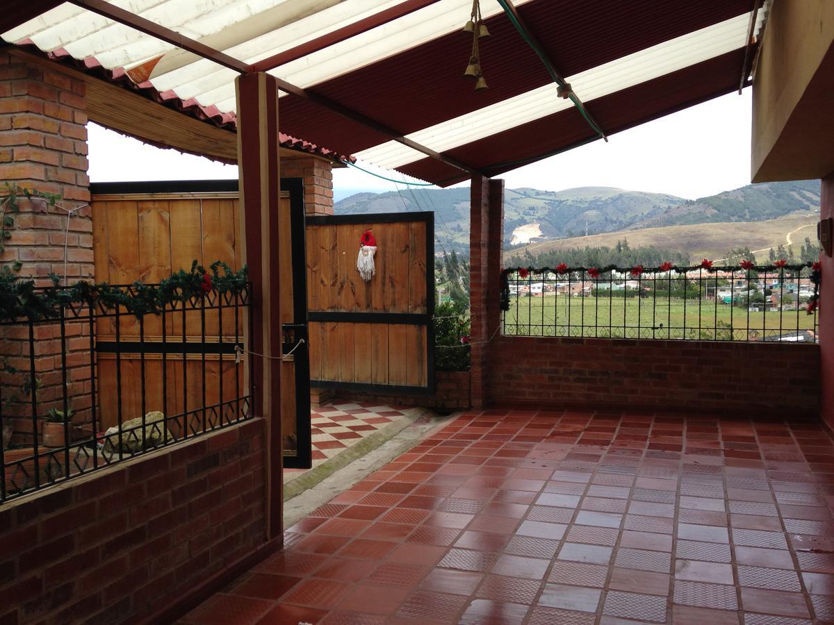 Hostal Casa Lantana Suesca Zewnętrze zdjęcie